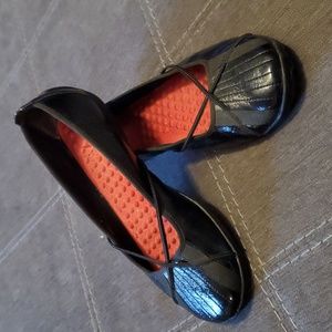 Privo by Clark's Black Patent leather ballet flats sz 7